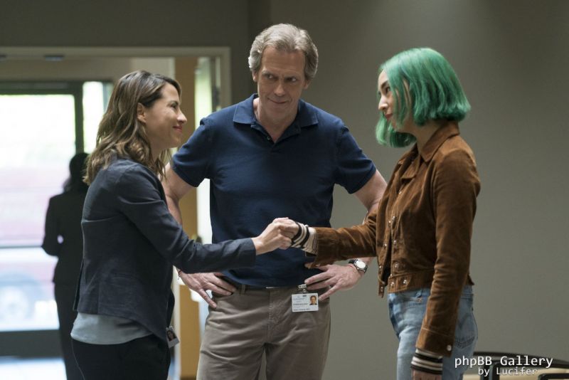 Hugh Laurie - Chance - 2x01 - 'Multitiaxal System'