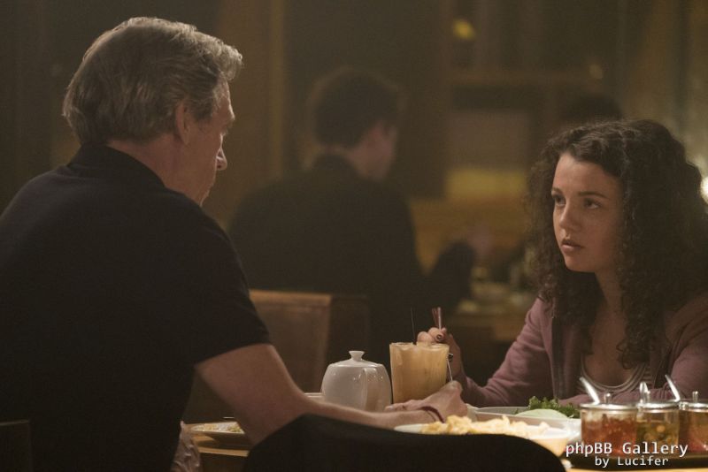 Hugh Laurie - Chance - 2x04 - 'The Coping Mechanism'