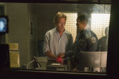 Hugh Laurie - Chance - 2x09 - 'A Madness of Two'