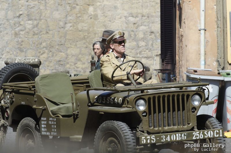 Hugh Laurie - Filming 'Catch 22', 02. August In Viterbo, Italy