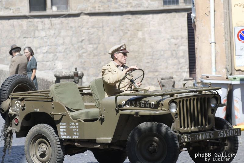 Hugh Laurie - Filming 'Catch 22', 02. August In Viterbo, Italy