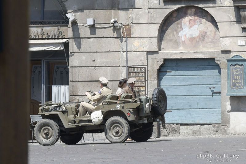 Hugh Laurie - Filming 'Catch 22', 02. August In Viterbo, Italy