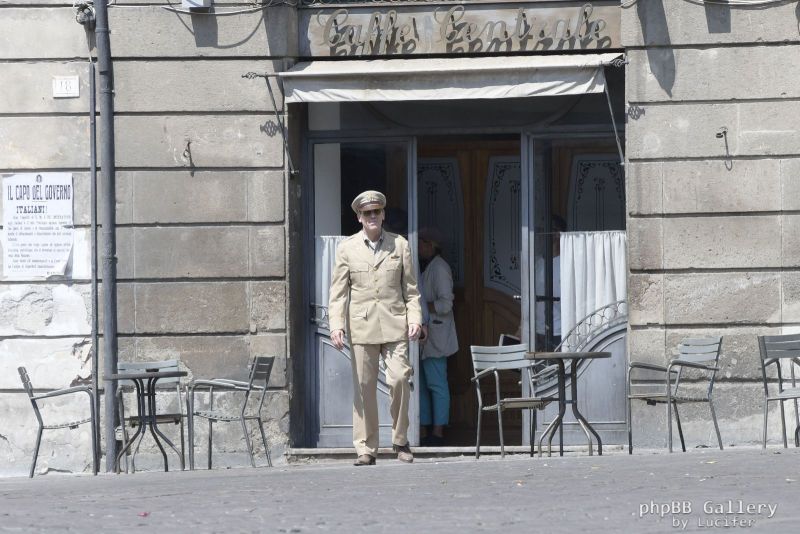 Hugh Laurie - Filming 'Catch 22', 02. August In Viterbo, Italy