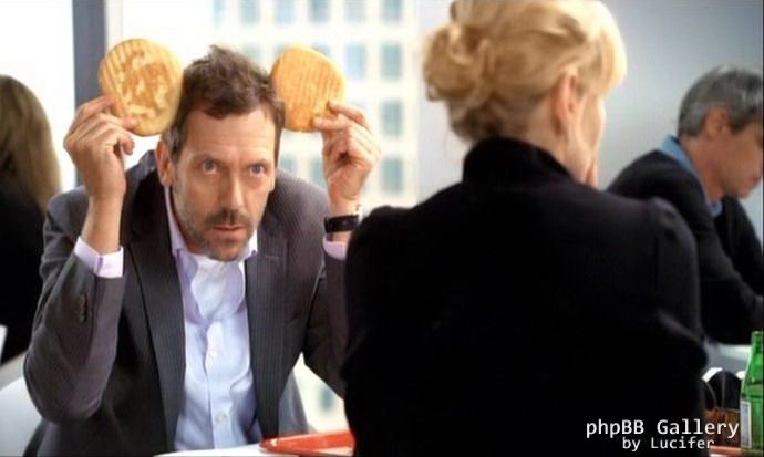 Hugh Laurie - Commercial - Mediaset Premium - take by m-ouse