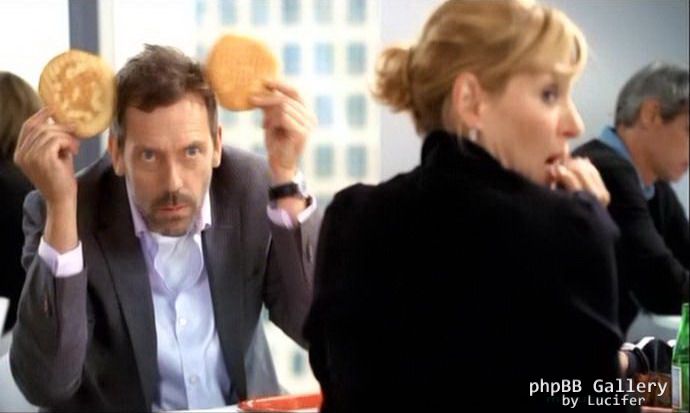 Hugh Laurie - Commercial - Mediaset Premium - take by m-ouse