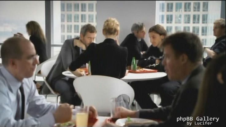 Hugh Laurie - Commercial - Mediaset Premium - take by m-ouse